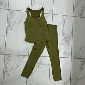 Lululemon Bronze Green set